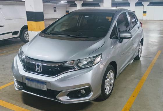 HONDA FIT 1.5 LX 16V FLEX 4P AUTOMÁTICO